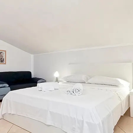 Lo Scoglio Apartman Bari