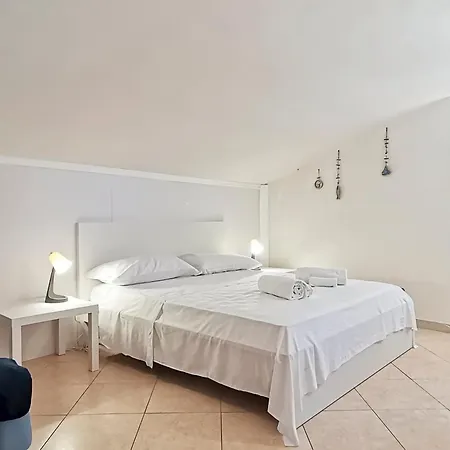 Lo Scoglio Apartman Bari