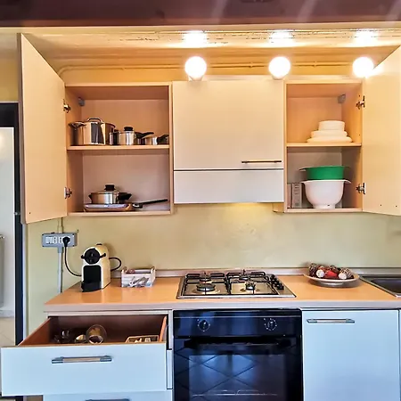 Apartman Lo Scoglio *